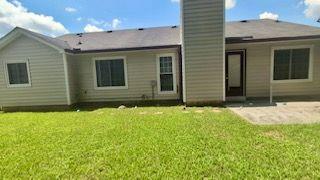 445 WESTSIDE Drive