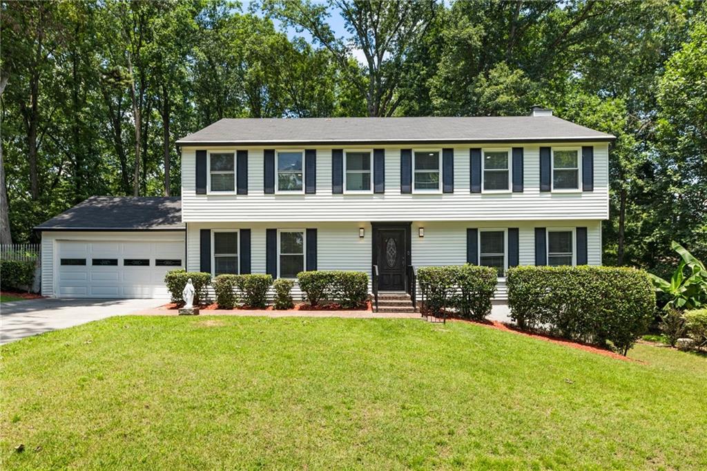 321 Crabtree Court