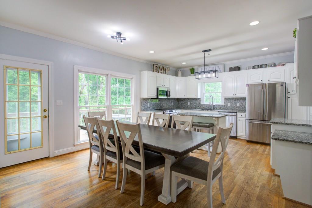 4716 Carriage Way, Flowery Branch, Georgia image 10