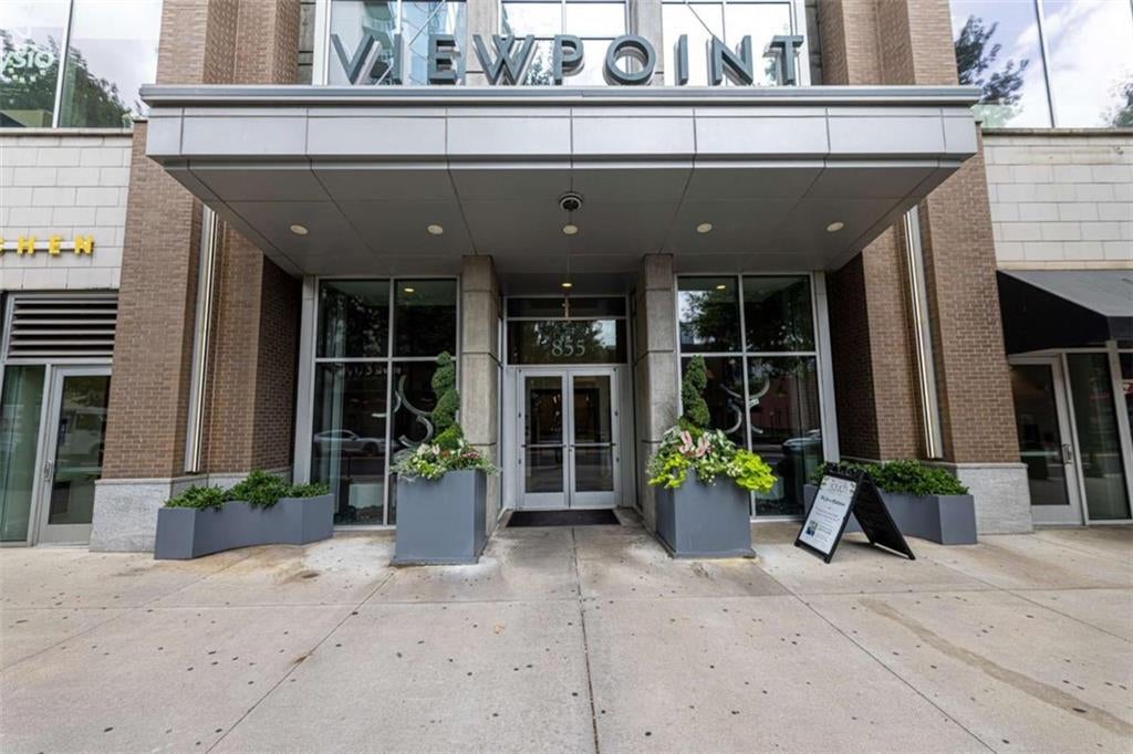 855 Peachtree Street NE 1512