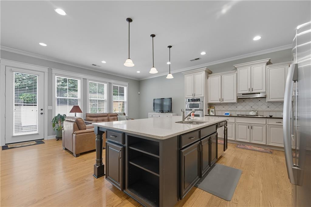 1048 Regal Hills Lane
