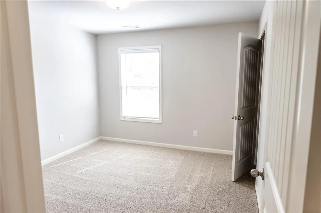 Canton, Georgia 30115, United States, 5 Bedrooms Bedrooms, ,3 BathroomsBathrooms,Residential,Active,132975