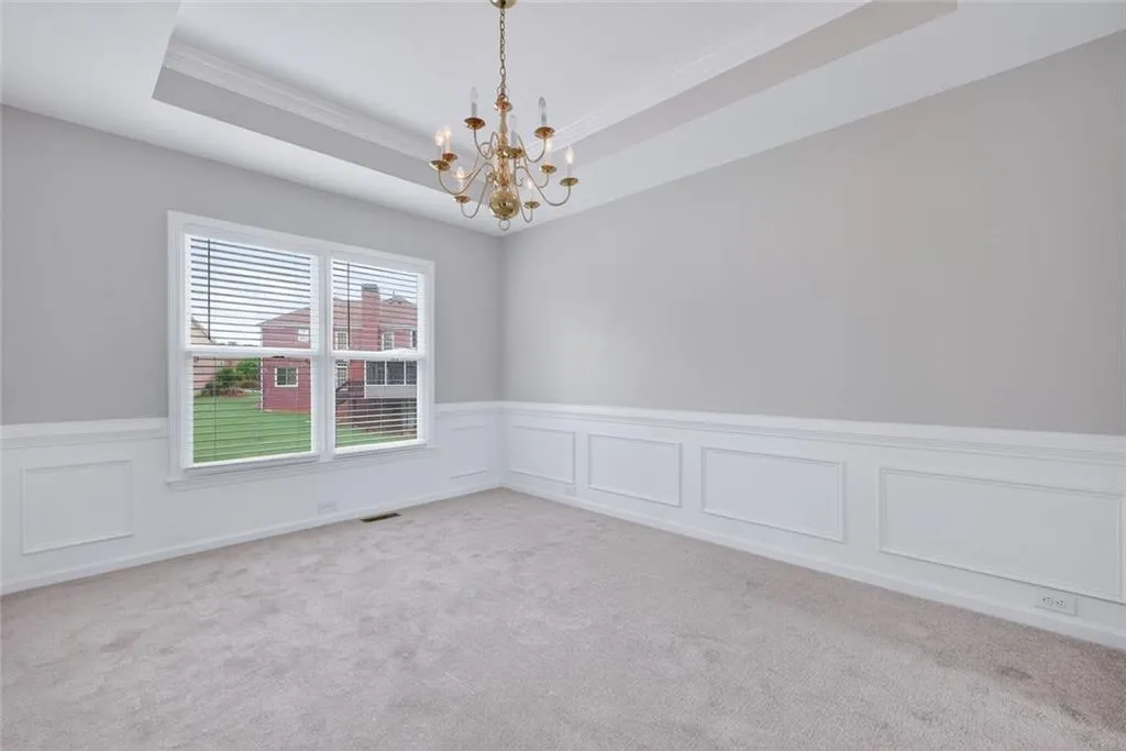 Stone Mountain, Georgia 30087, United States, 5 Bedrooms Bedrooms, ,4 BathroomsBathrooms,Residential,Active,188075