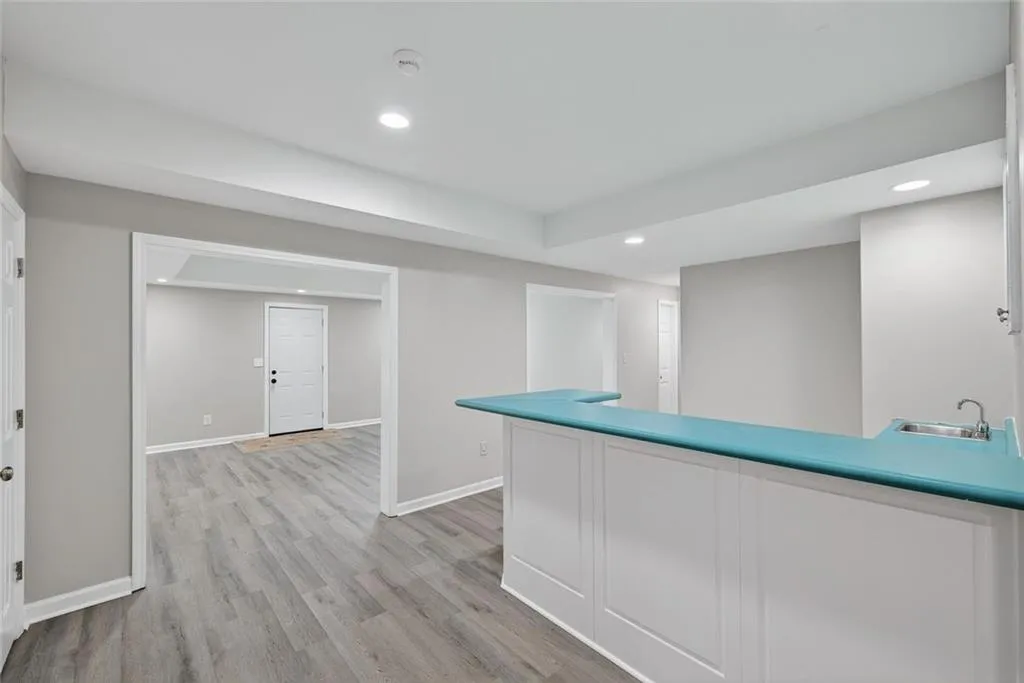 Stone Mountain, Georgia 30087, United States, 5 Bedrooms Bedrooms, ,4 BathroomsBathrooms,Residential,Active,188075