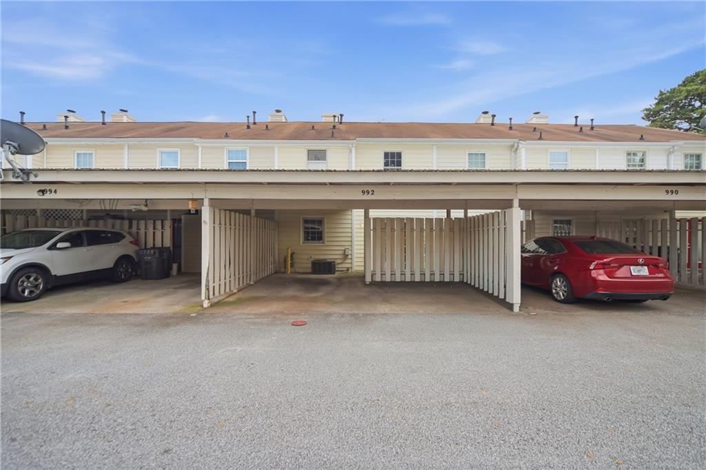 992 Old Holcomb Bridge Road