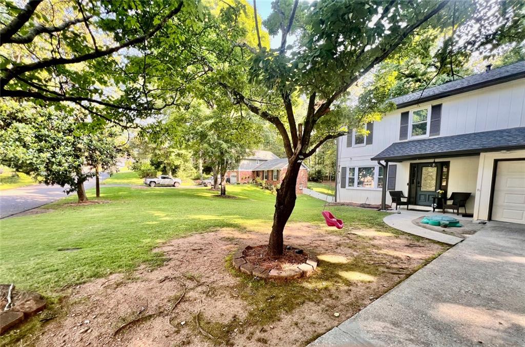 130 Bainbridge Trail