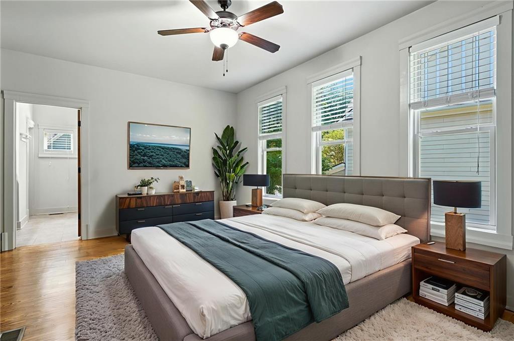 210 Oakview Drive