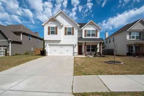 Homes For Sale - 90 Ashton Place<br/> Coweta County, Newnan, GA 30265