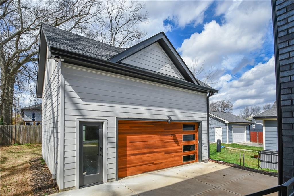 3419 Hamilton Avenue