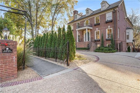 1562 Lenox Road NE Atlanta GA 30306