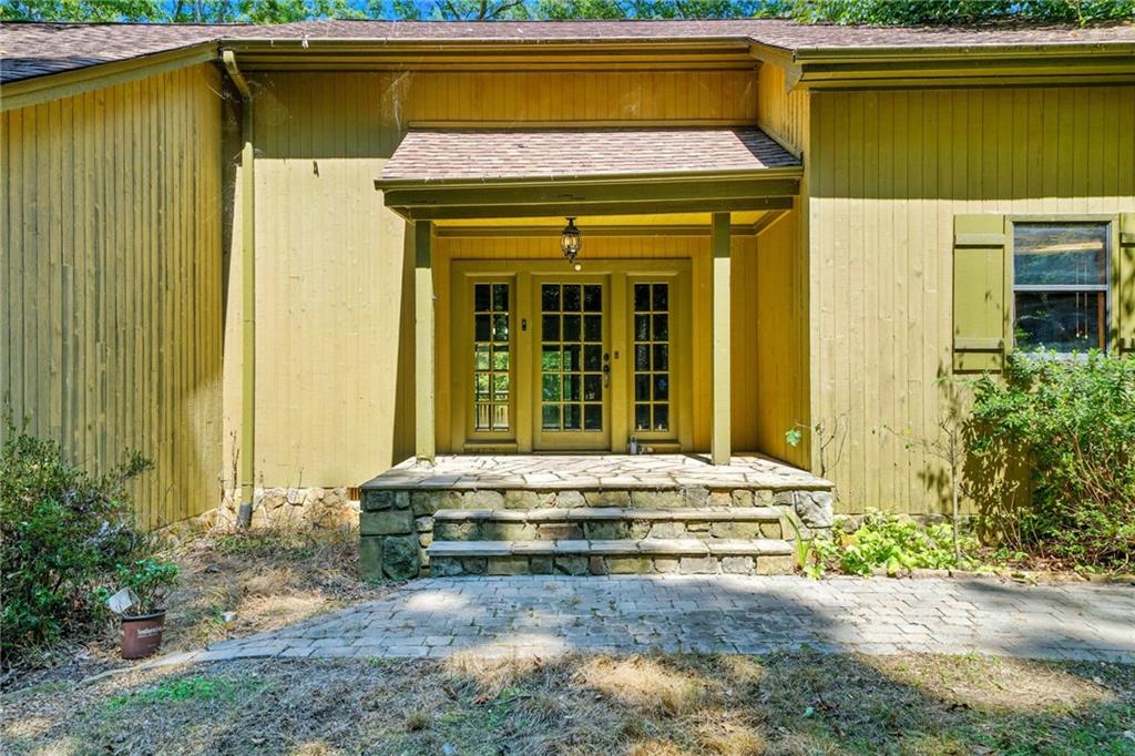 4585 Settles Bridge Road