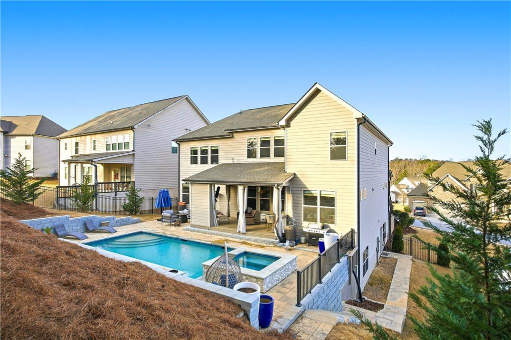 2950 Hampton Grove Trace