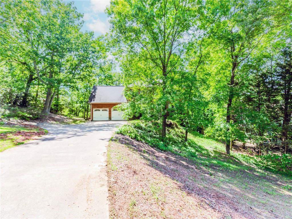 1463 Shadowrock Heights