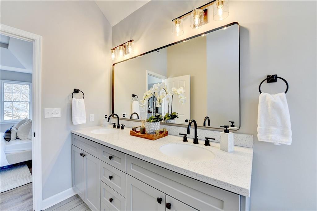 5702 Brynwood Circle, Acworth, Georgia image 27