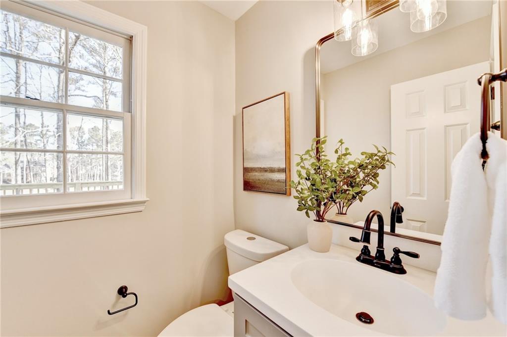 5702 Brynwood Circle, Acworth, Georgia image 20