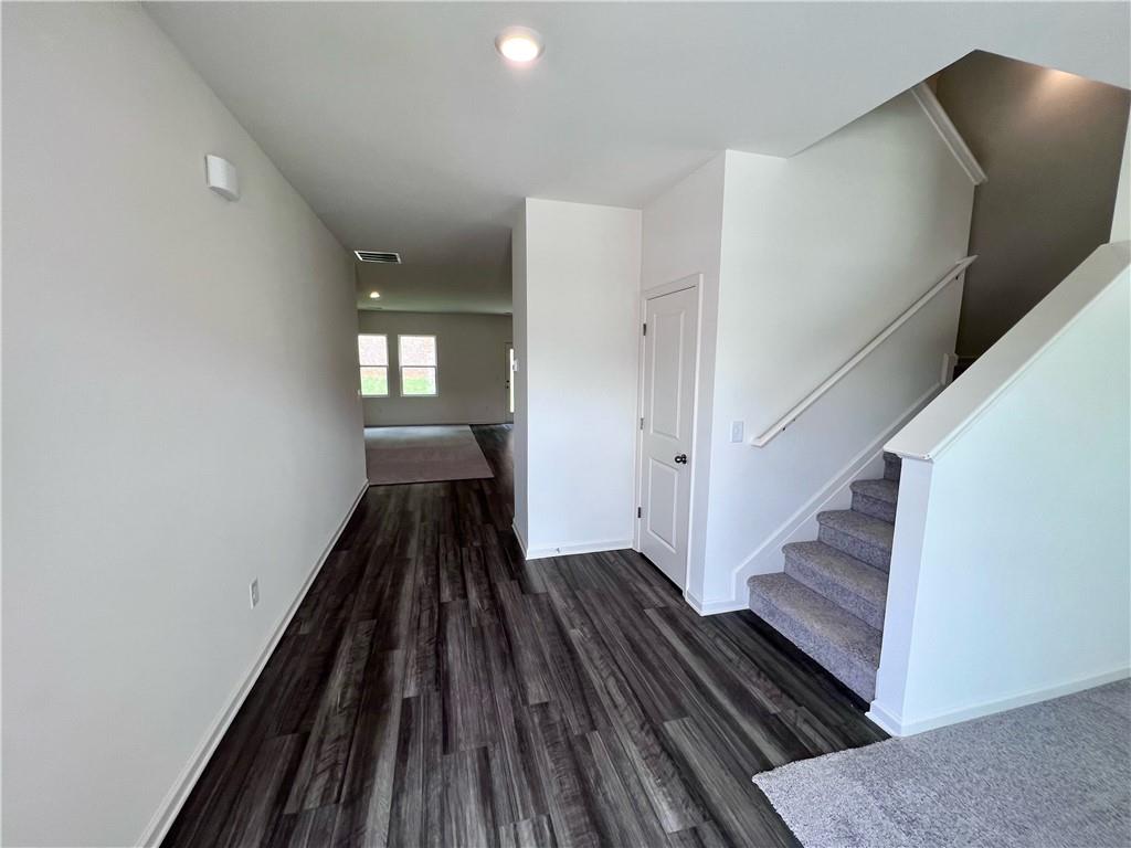 7805 Sudbury Circle