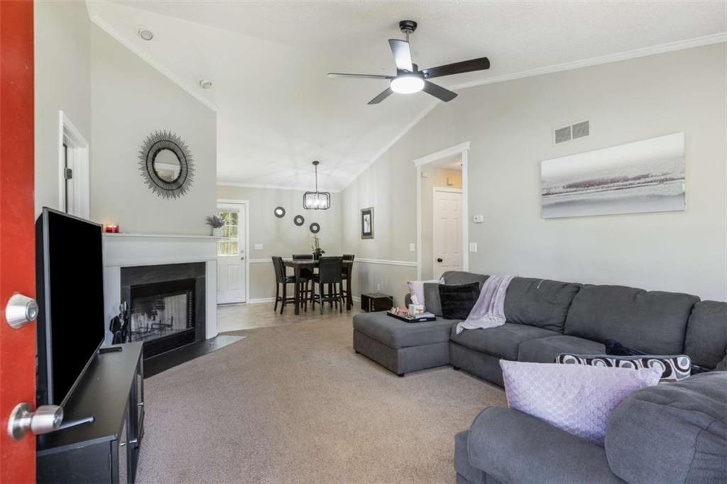379 Villa Rosa Way