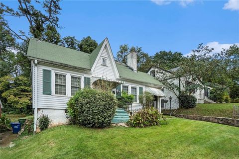 1669 Beecher Street SW Atlanta GA 30310