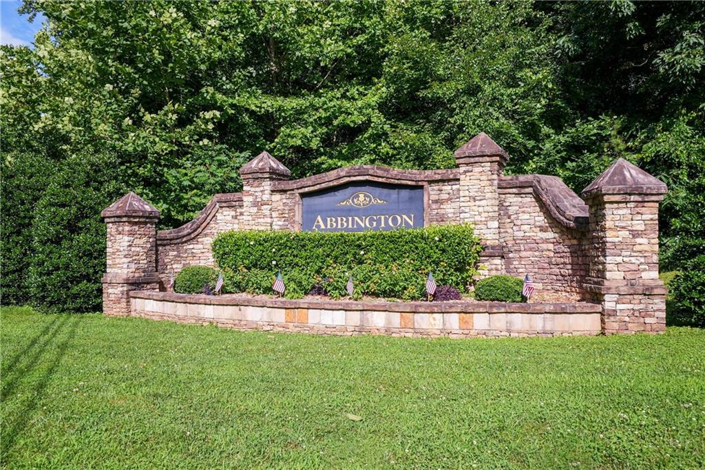 281 Abbington Way, Clarkesville, Georgia image 1
