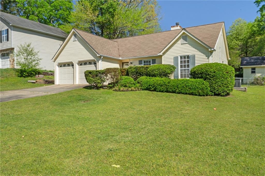 1220 Paddocks Way, Powder Springs, Georgia image 3