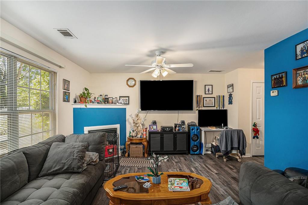 30 Crestfield Circle, Covington, Georgia image 7