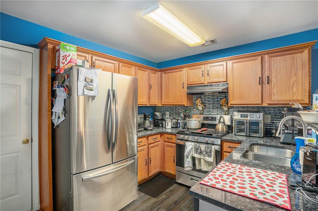 30 Crestfield Circle, Covington, Georgia image 10