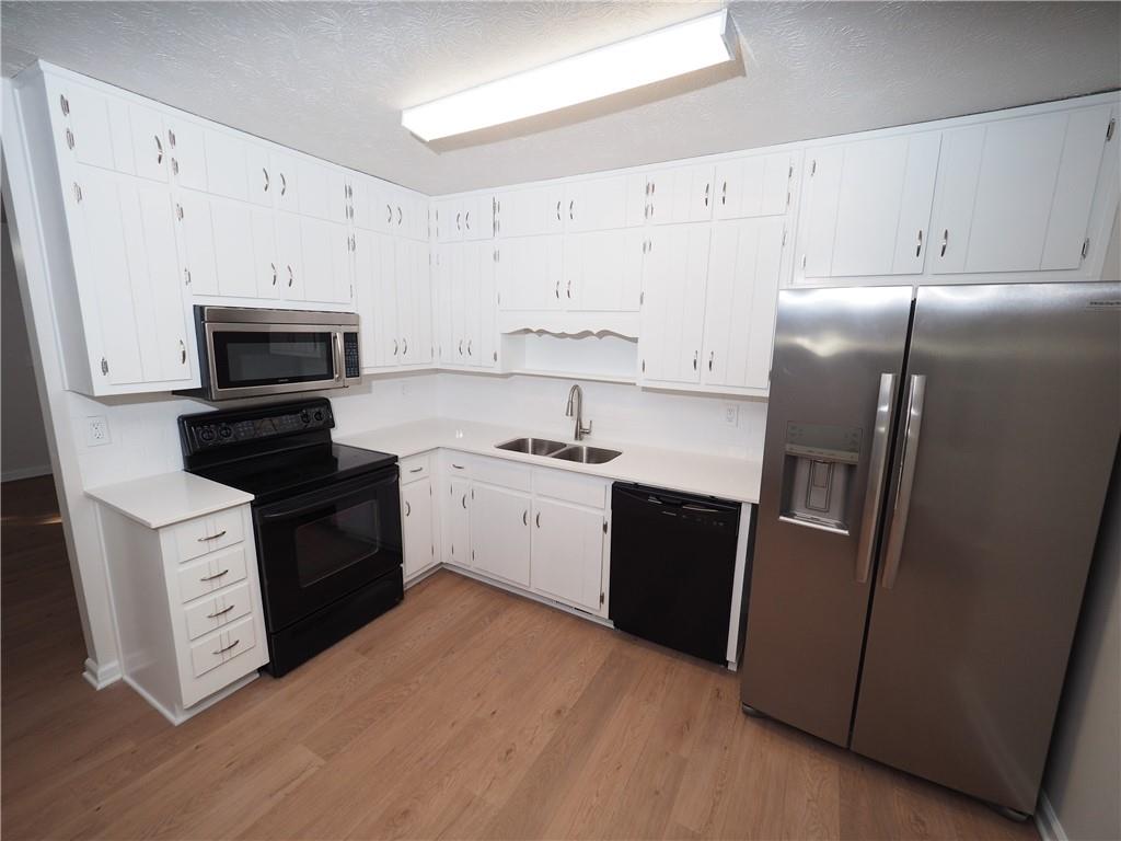 6456 Wildwood Trail