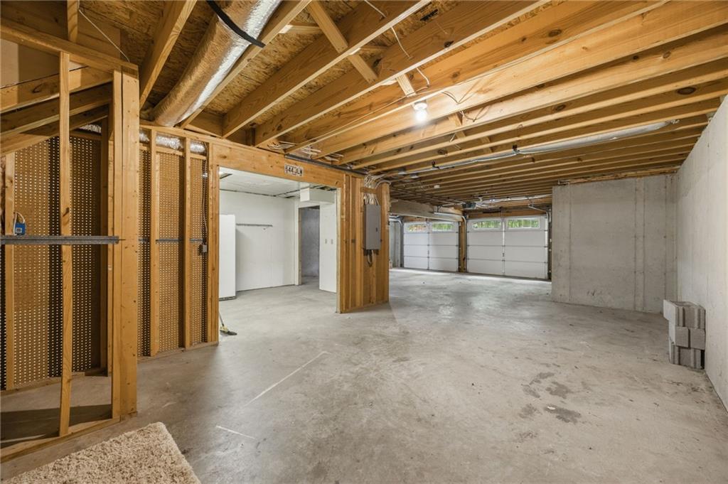 Hidden Creek - Residential