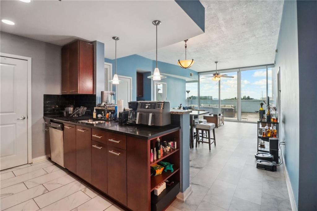 3324 Peachtree Road #814, Atlanta, Georgia image 10