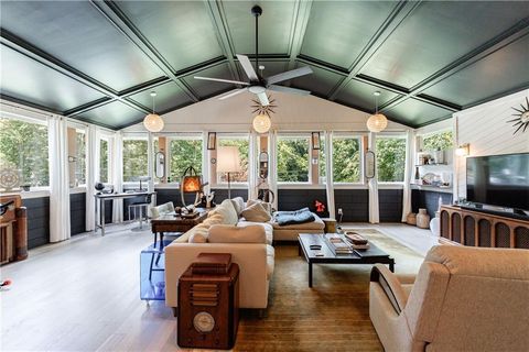 1893 Hickory Road Atlanta GA 30341