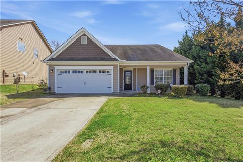 Homes For Sale - 1986 Township Drive<br/> Winder, GA 30680