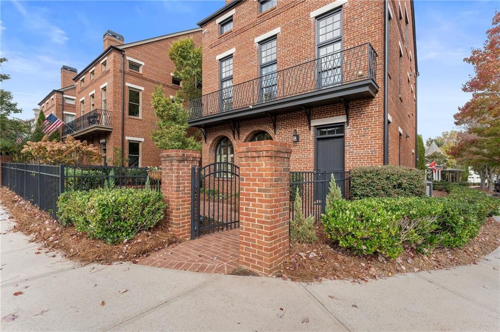 Crabapple Crossroads - Residential