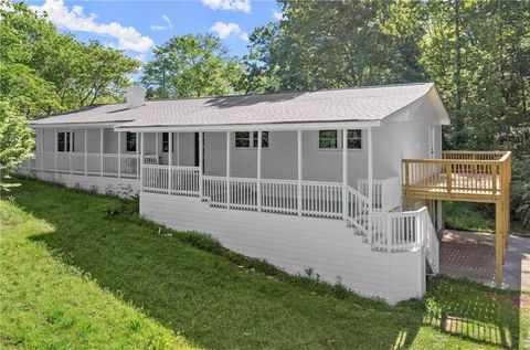 A home in Pendergrass