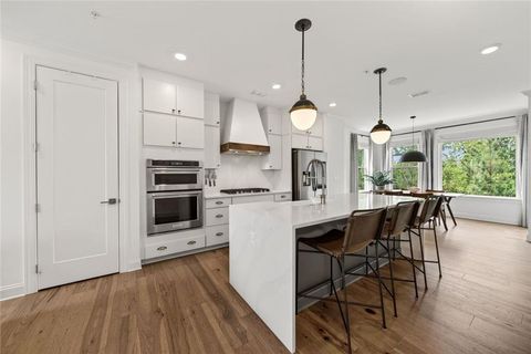 Photo of 6589 Beacon Drive, Sandy Springs, GA 30328 (MLS # 7763439)