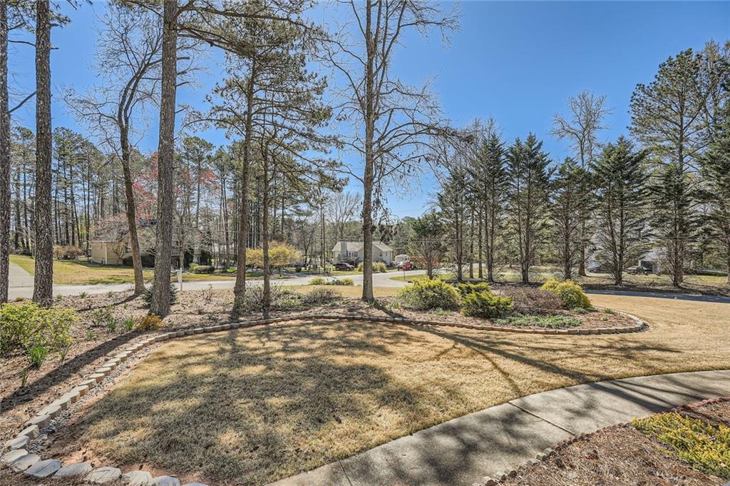 13 Cliff Court, Villa Rica, Georgia image 2