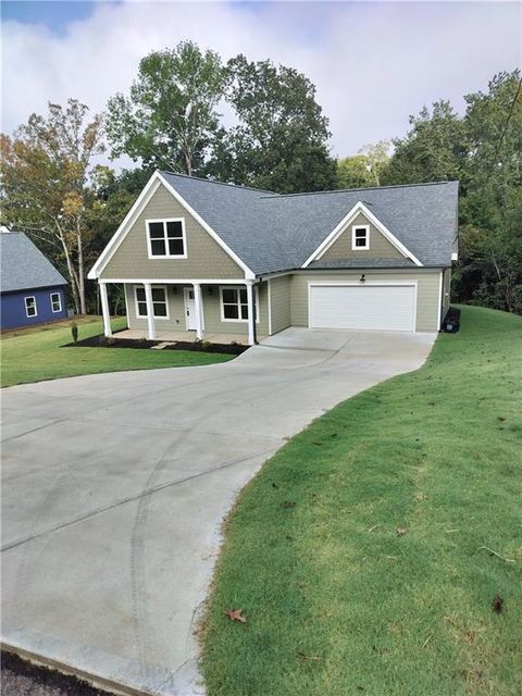61 College Heights Place Franklin Springs GA 30639