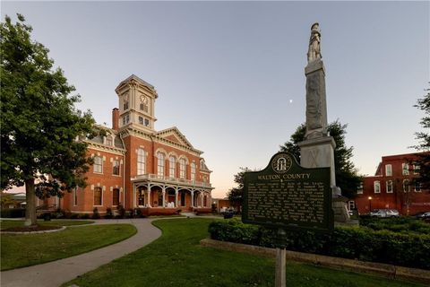 A home in Monroe