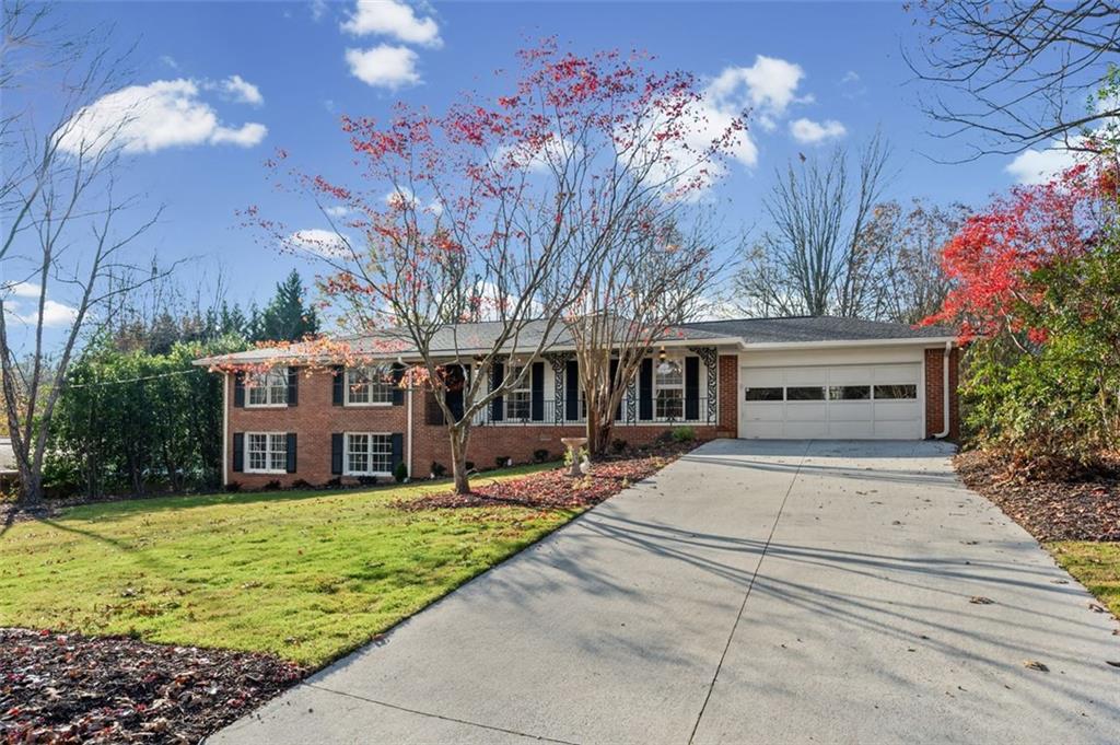 2667 FONTAINEBLEAU Drive