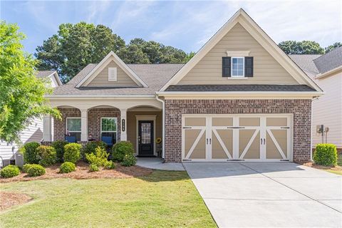 Homes For Sale - 5106 Watchmans Cove<br/> Gainesville, GA 30504