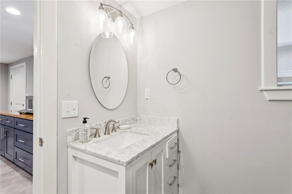 Hyde Park - Residential Lease