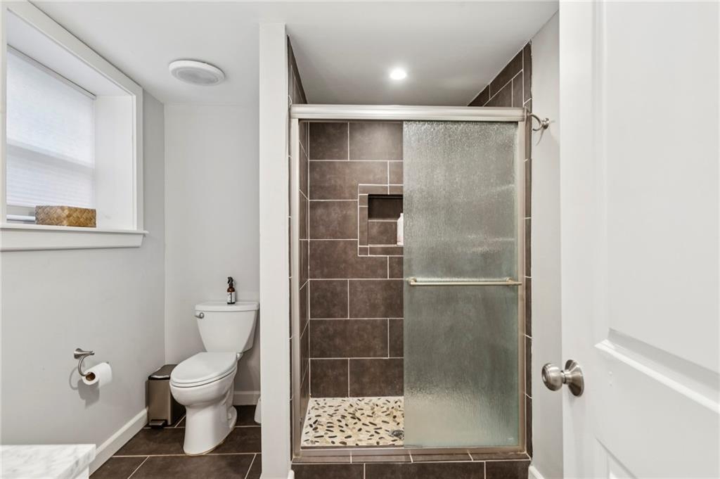 Hyde Park - Residential Lease