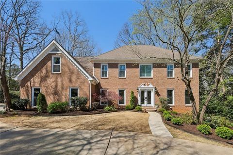 Photo of 210 Willow Lake Cove, Roswell, GA 30075 (MLS # 7738931)