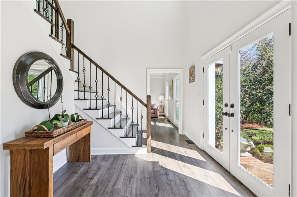 210 Willow Lake Cove