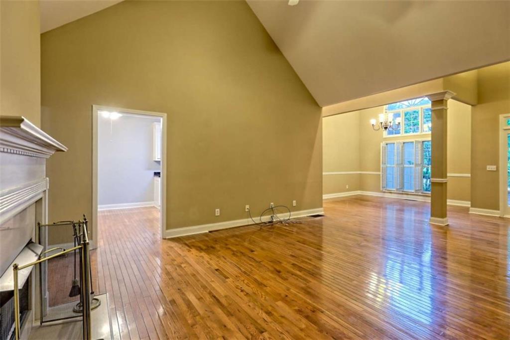 521 Crabapple Road