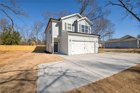 Homes For Sale - 1015 Lyndon Avenue<br/> Griffin, GA 30223