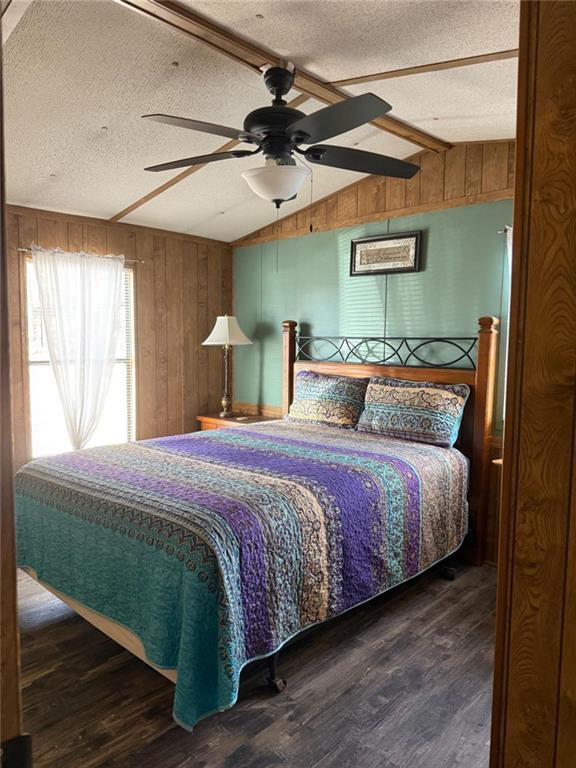 7112 E Blacks Bluff Road