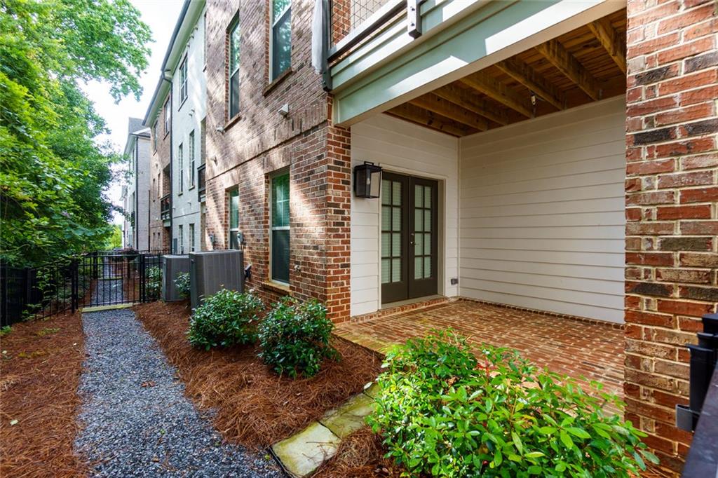 451 Burton Drive 32