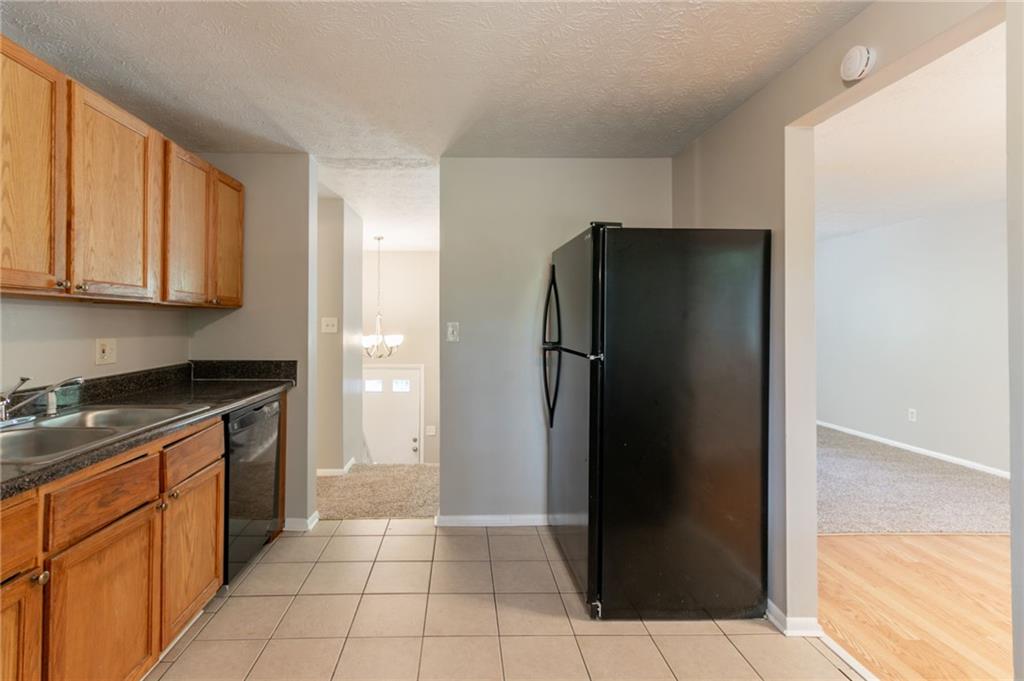 1051 S Millard Way, Stone Mountain, Georgia image 3