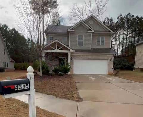 Homes For Sale - 4335 Traipse Path<br/> Ellenwood, GA 30294