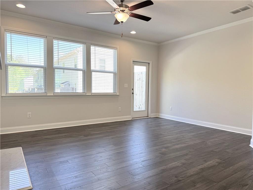 1608 Falcon Crest Way 58